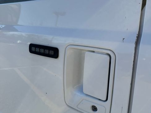 Used 2002 Ford Excursion XLT image 10