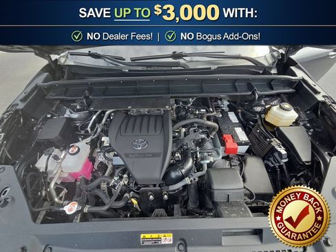 Used 2025 Toyota Highlander XLE AWD/4WD image 25