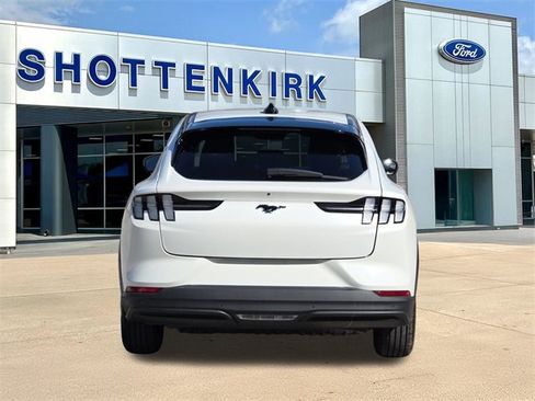 Certified 2025 Ford Mustang Mach-E Select image 7