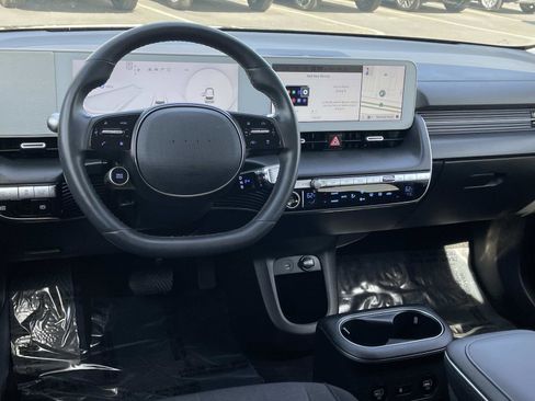 Certified 2024 Hyundai Ioniq 5 SEL image 6