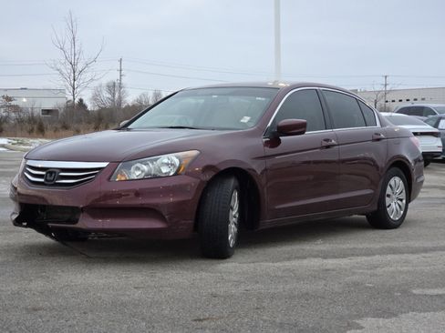 Used 2011 Honda Accord LX image 10
