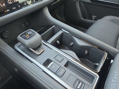 New 2026 Nissan Pathfinder SV FWD image 20