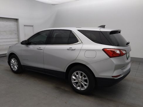 Used 2019 Chevrolet Equinox LT image 3