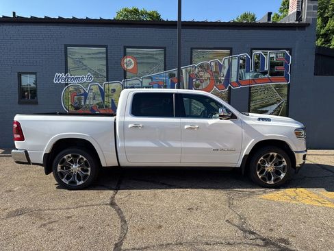 Used 2020 RAM 1500 Longhorn AWD/4WD image 35