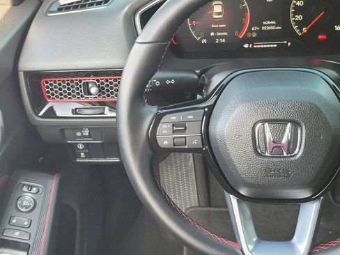 Used 2024 Honda Civic Si image 8