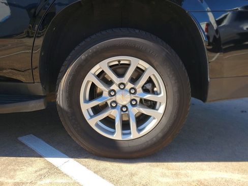 Used 2024 Chevrolet Tahoe LT image 8