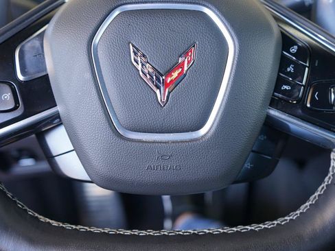 Used 2021 Chevrolet Corvette Stingray Preferred Cpe w/ Z51 Performance Package RWD image 18