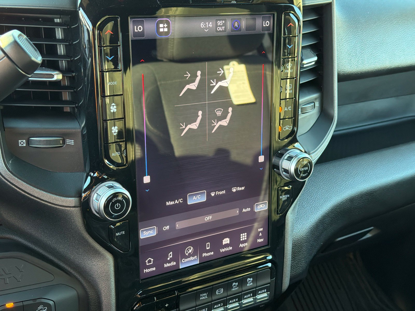 New 2027 RAM 2500 Warlock AWD/4WD image 25