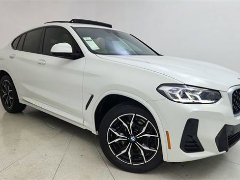 Used 2025 BMW X4 xDrive30i image 92