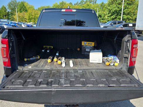 Used 2019 RAM 1500 Limited AWD/4WD image 14