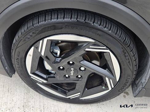 Certified 2025 Kia K4 EX image 10