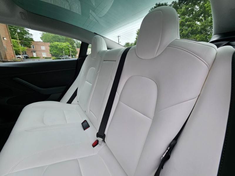 Used 2023 Tesla Model 3 Standard Range RWD image 59