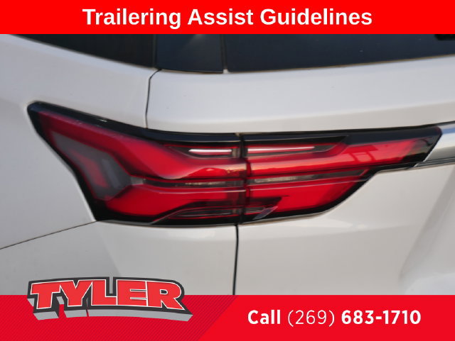 Used 2023 Chevrolet Traverse Premier w/ LPO, Floor Liner Package FWD image 11