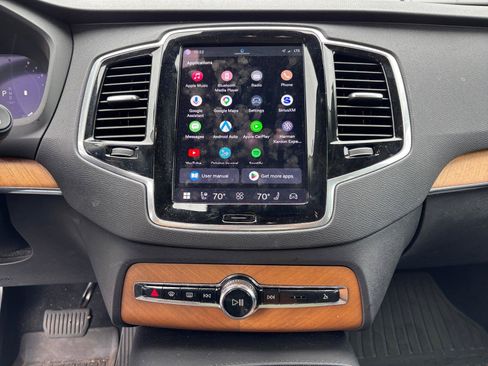 Used 2023 Volvo XC90 B6 Plus w/ Protection Package Premier AWD/4WD image 12