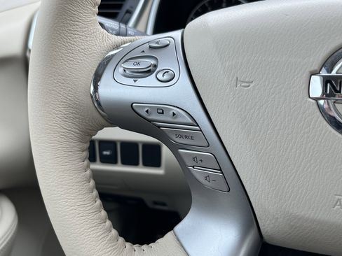 Used 2016 Nissan Murano Platinum w/ Platinum Technology Package image 24