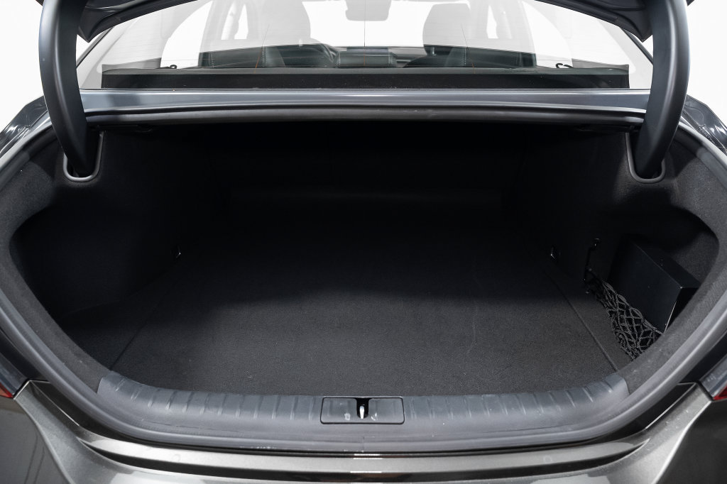 Used 2026 Genesis G70 2.5T RWD image 38