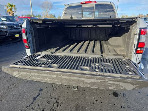 Used 2022 Nissan Frontier PRO-4X w/ Pro-4X Premium Package image 29