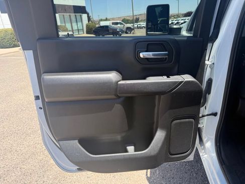 Used 2022 Chevrolet Silverado 2500 LT w/ Convenience Package AWD/4WD image 23