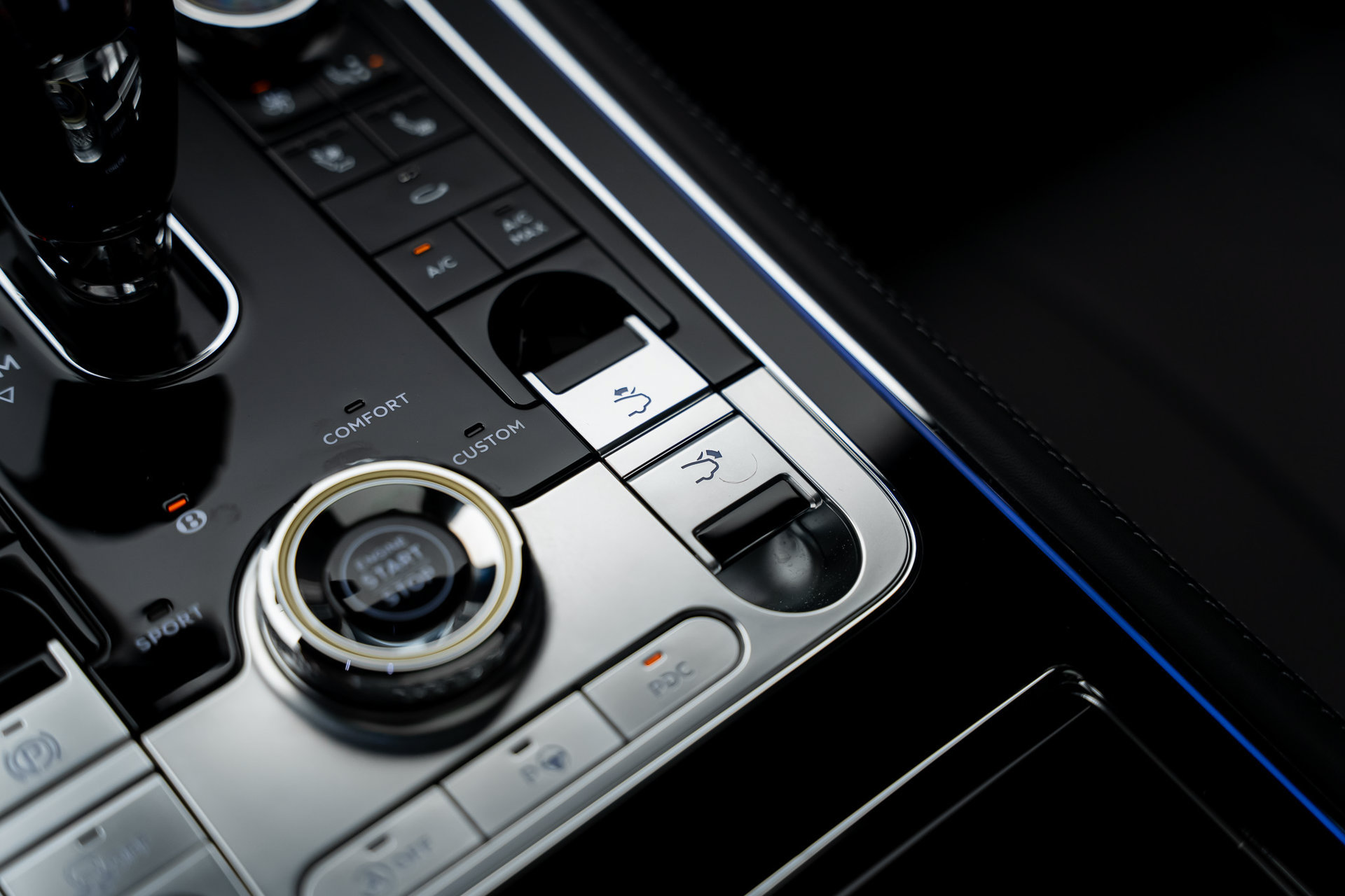 Used 2022 Bentley Continental GT AWD/4WD image 53