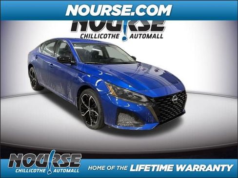 New 2025 Nissan Altima 2.5 SR image 3