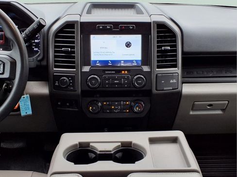 Used 2022 Ford F350 XL w/ Power Equipment Group AWD/4WD image 15