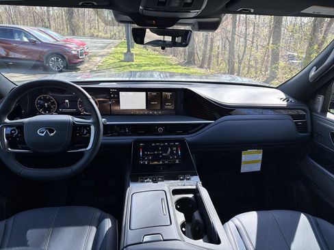 New 2026 INFINITI QX80 SPORT image 20