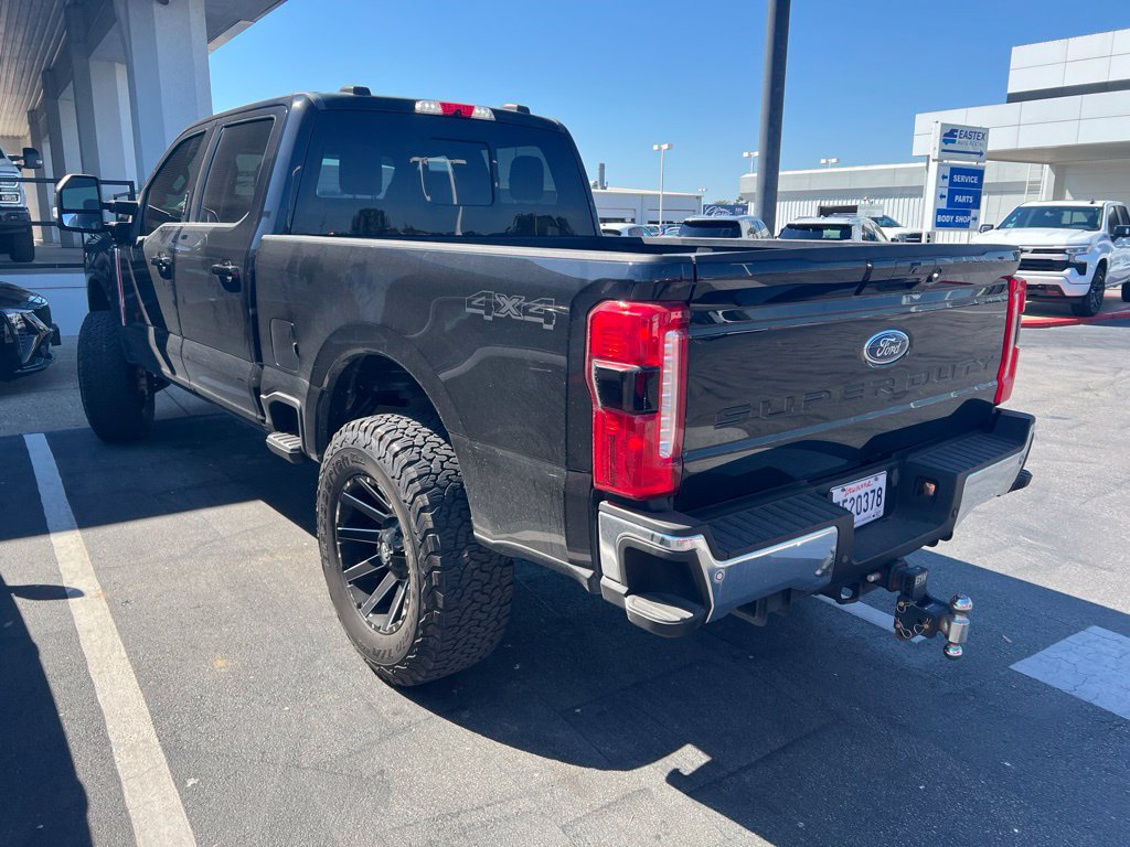 Used 2023 Ford F250 Lariat AWD/4WD image 4