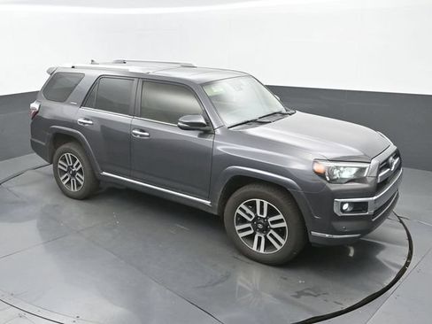 Used 2021 Toyota 4Runner Limited AWD/4WD image 13