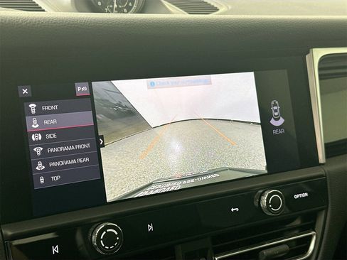 Used 2024 Porsche Macan S image 23