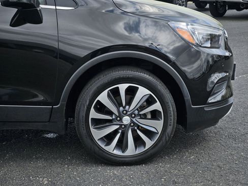 Used 2021 Buick Encore Preferred w/ Safety Package II image 8