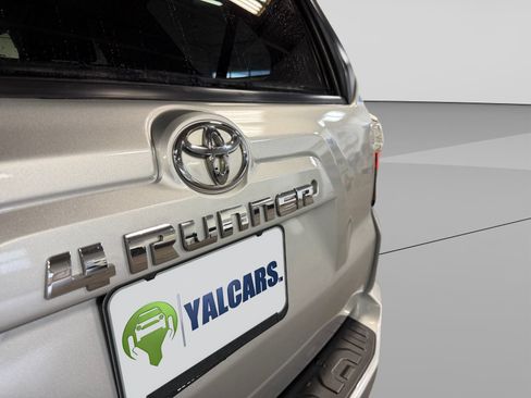 Used 2016 Toyota 4Runner SR5 AWD/4WD image 44