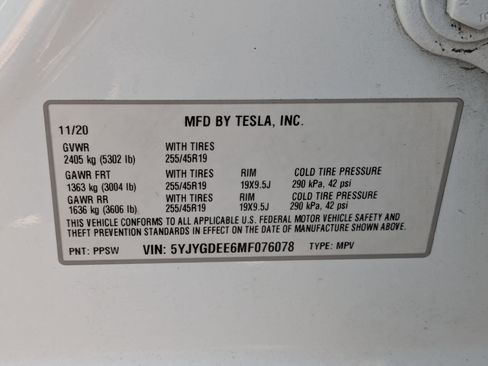Used 2021 Tesla Model Y Long Range AWD/4WD image 33