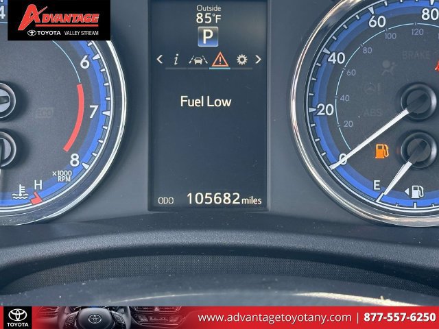 Used 2017 Toyota Corolla SE w/ Carpet Mat Package (TMS) FWD image 27