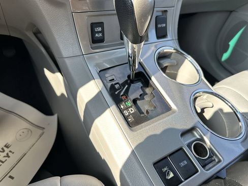Used 2013 Toyota Highlander SE AWD/4WD image 22