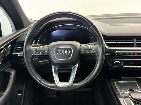 Used 2017 Audi Q7 3.0T Premium Plus w/ Premium Plus Package AWD/4WD image 30