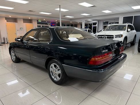 Used 1995 Lexus ES 330 FWD image 2