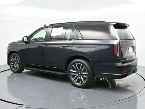 Certified 2024 Cadillac Escalade Sport Platinum image 5