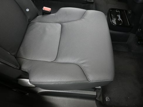 Certified 2024 Volvo XC90 B6 Plus image 15