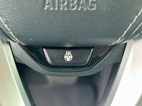 Used 2021 BMW X6 xDrive40i w/ Premium Package image 20