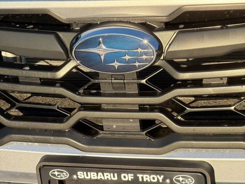 Certified 2025 Subaru Crosstrek 2.5i Limited image 12
