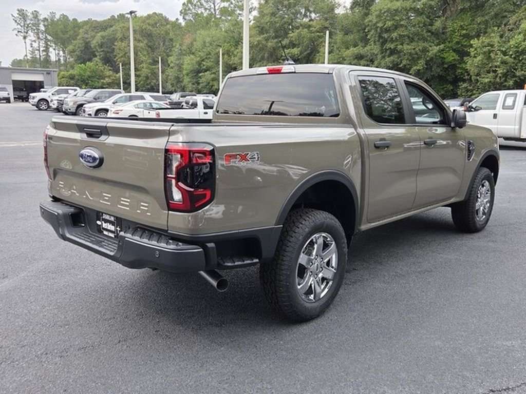 New 2026 Ford Ranger XLT w/ FX4 Off-Road Package AWD/4WD image 15