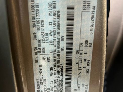 Used 2020 Ford Escape SE image 30