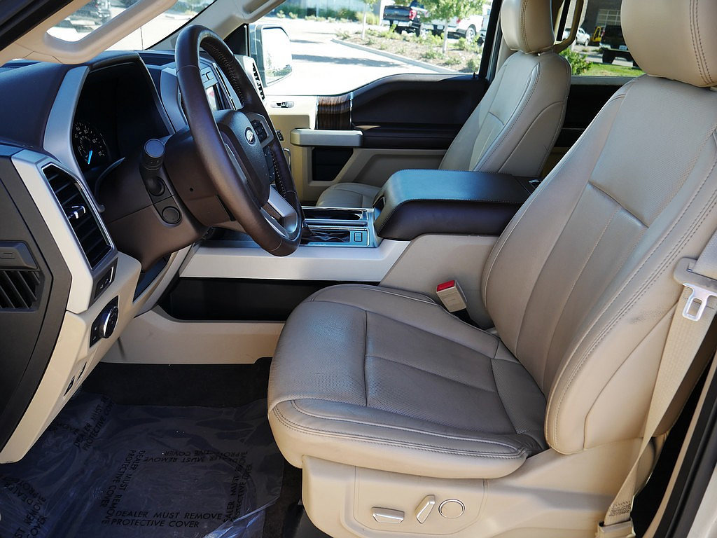 Used 2018 Ford F150 Lariat w/ Equipment Group 502A Luxury AWD/4WD image 11