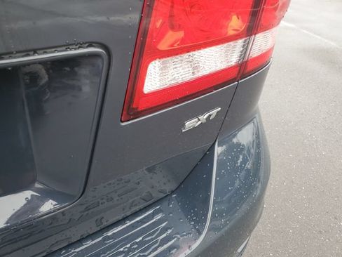 Used 2018 Dodge Journey SXT w/ Connectivity Group FWD image 8