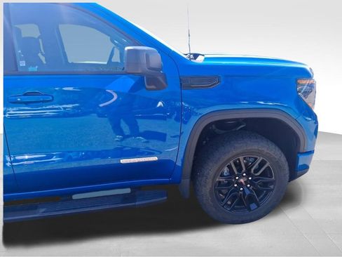 Used 2023 GMC Sierra 1500 Elevation AWD/4WD image 13