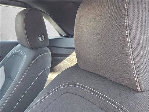 Used 2020 Chevrolet Camaro LT RWD image 15
