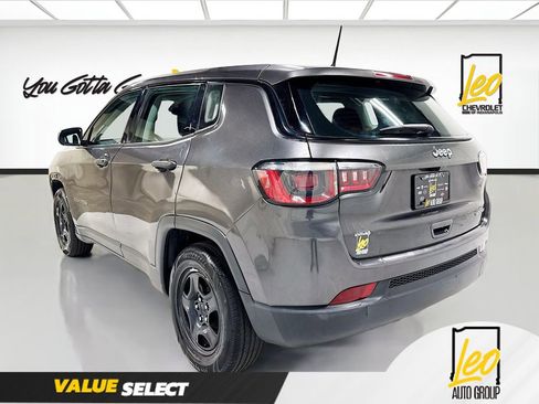 Used 2018 Jeep Compass Sport FWD image 8