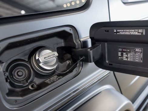 Used 2025 Mercedes-Benz G 63 AMG 4MATIC image 20