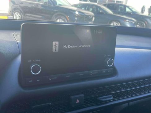 Certified 2024 Honda HR-V LX image 27