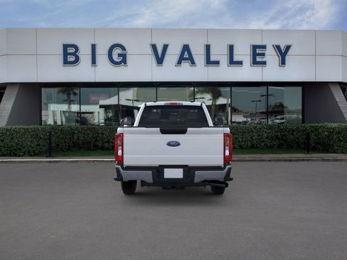 New 2026 Ford F250 XL w/ XL Chrome Package RWD image 5